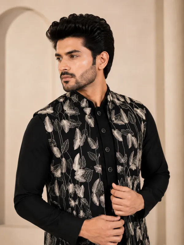 Midnight Bloom Embroidered Kurta Set